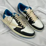 Classic black and white lace-up sneakers for men and women - casual footwear